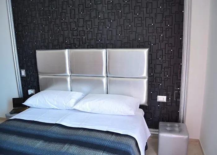 Sottosopra Frühstückspension 3*